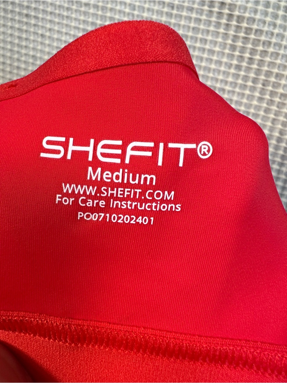 NWT SHEFIT Flex Sports Bra Lollipop Red Medium Impact Adjustable Zip Front Size - Picture 4 of 6